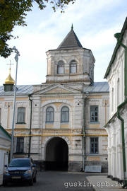 Kiev Pechersk Lavra. Pharmacy building and the belfry of St. Nicholas Hospital Monastery (1902–1903, arch. Ermakov).