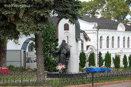 Kalyazin. Monument to St. Makary Kalyazinsky (2008).