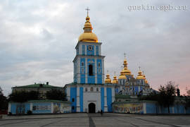 Kiev, St. Michael's Golden-Domed Monastery, St. Michael's cathedral (1108–1113, reconstructed in 1998) and belfry (1716–1720, reconstructed in 1998).
